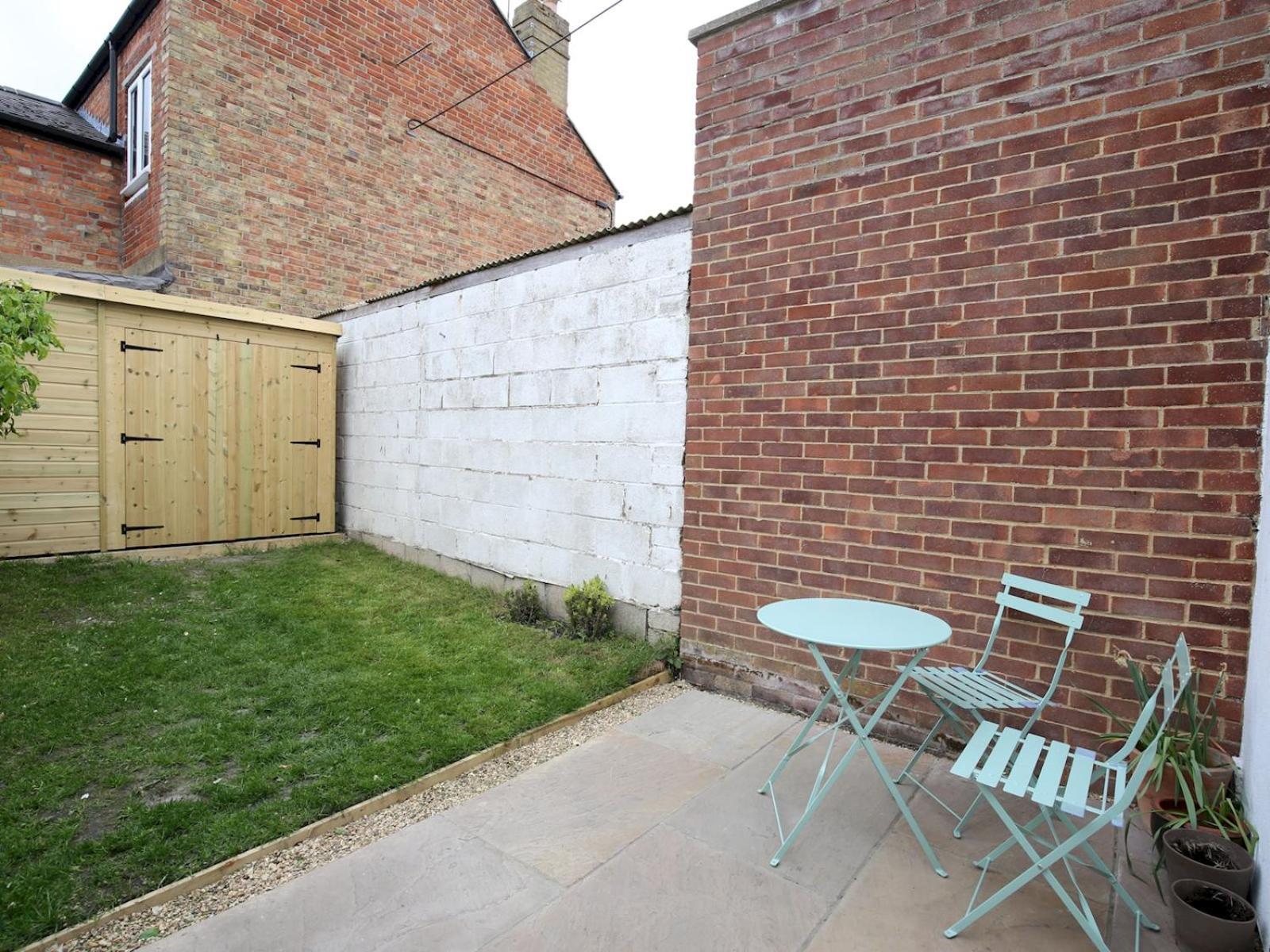 فيلا Sunny Victorian 2Br Townhouse Oxford Pass The Keys المظهر الخارجي الصورة