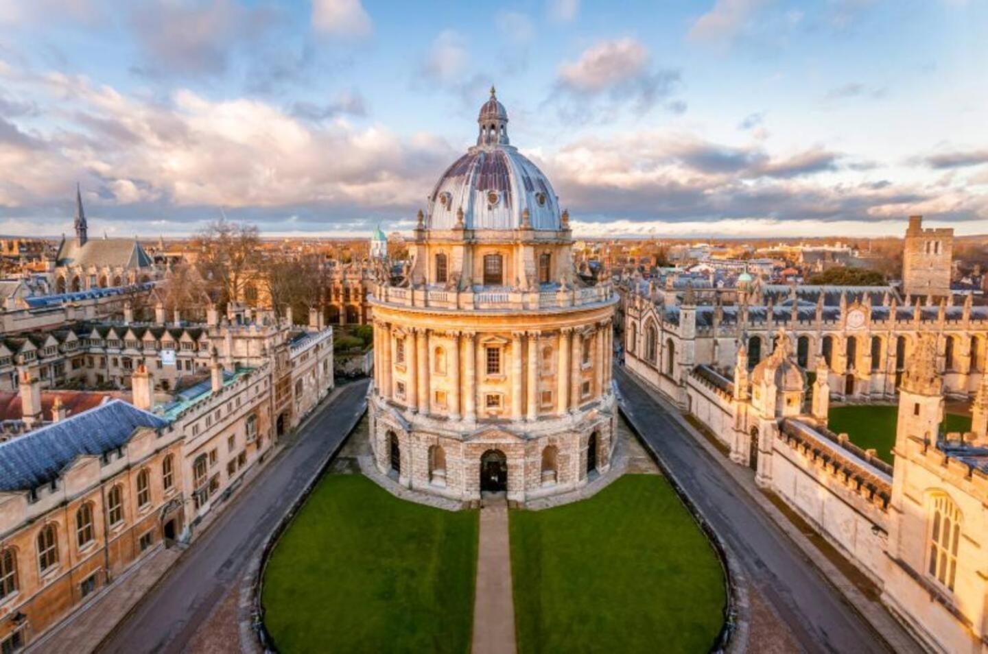 فيلا Sunny Victorian 2Br Townhouse Oxford Pass The Keys المظهر الخارجي الصورة